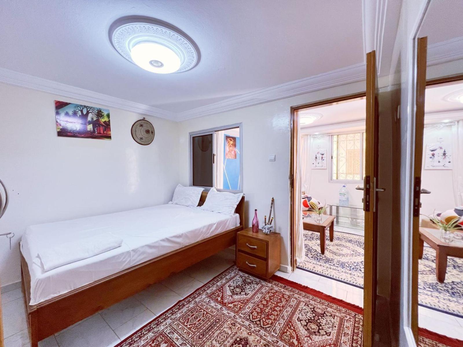 Residence Kane Diallo- Appartements Elegants Et Centraux A Dakar Extérieur photo